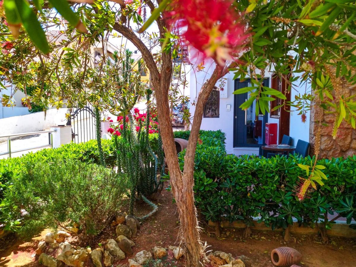 Ostria Apartments Kalives カリヴェス エクステリア 写真