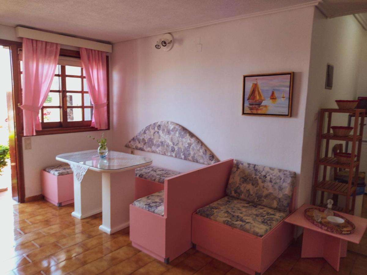 Ostria Apartments Kalives カリヴェス エクステリア 写真