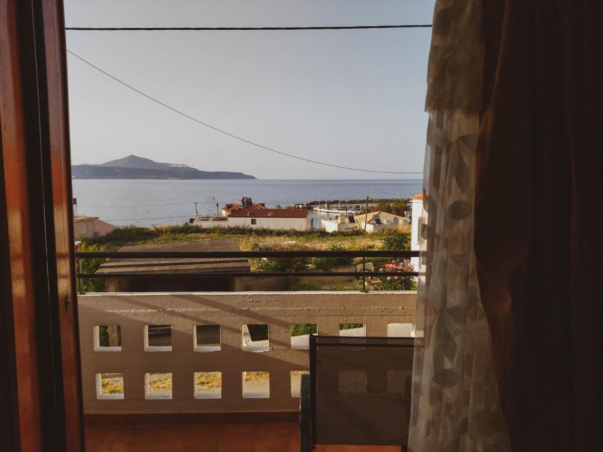 Ostria Apartments Kalives カリヴェス エクステリア 写真