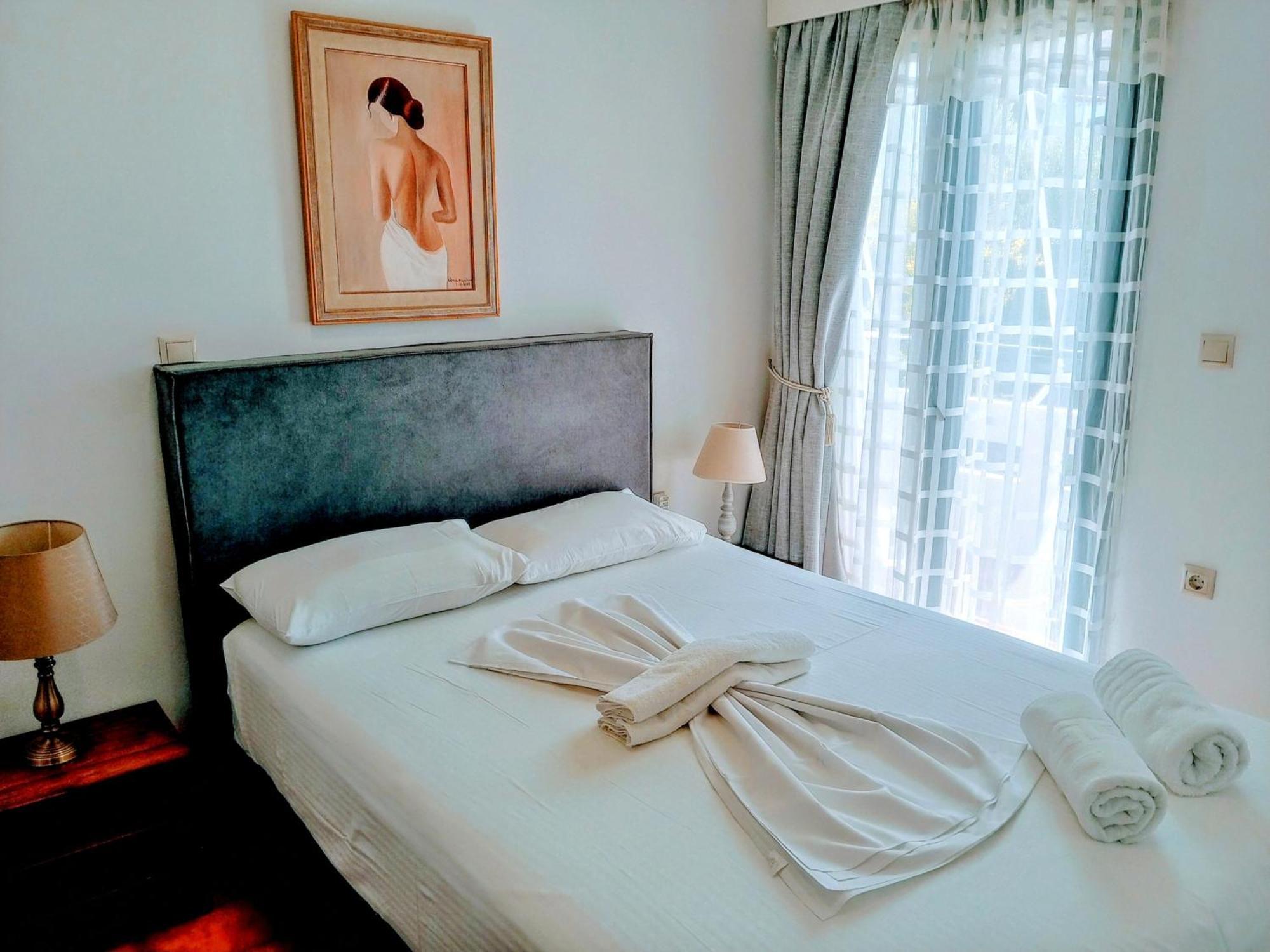 Ostria Apartments Kalives カリヴェス エクステリア 写真